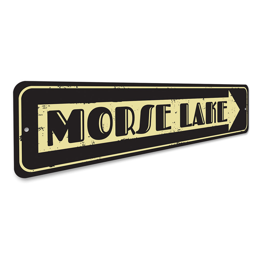 Lake Name Arrow Sign