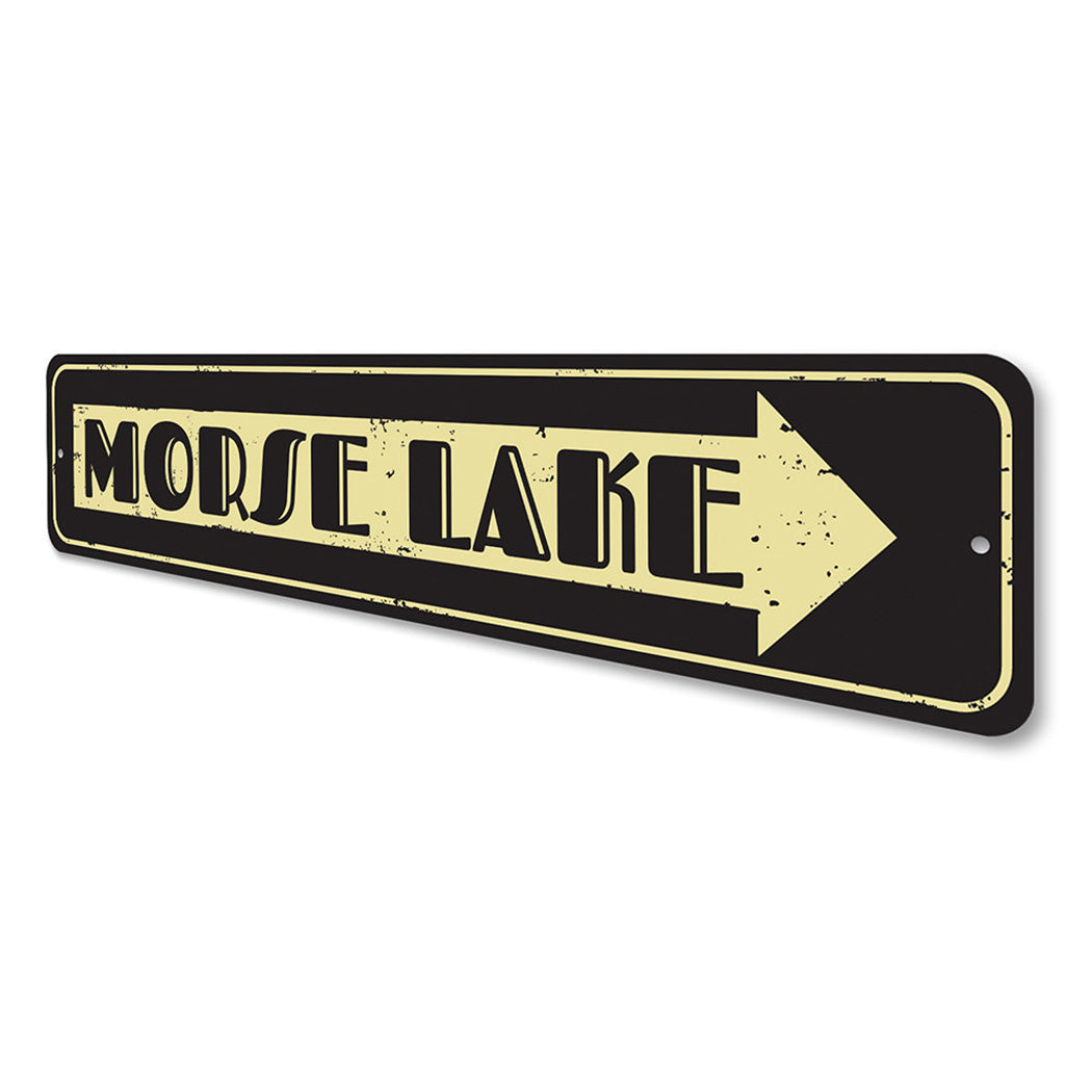 Lake Name Arrow Sign