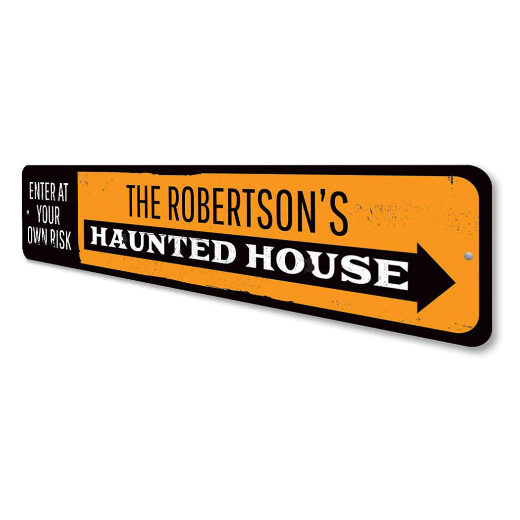 Haunted House Arrow Sign