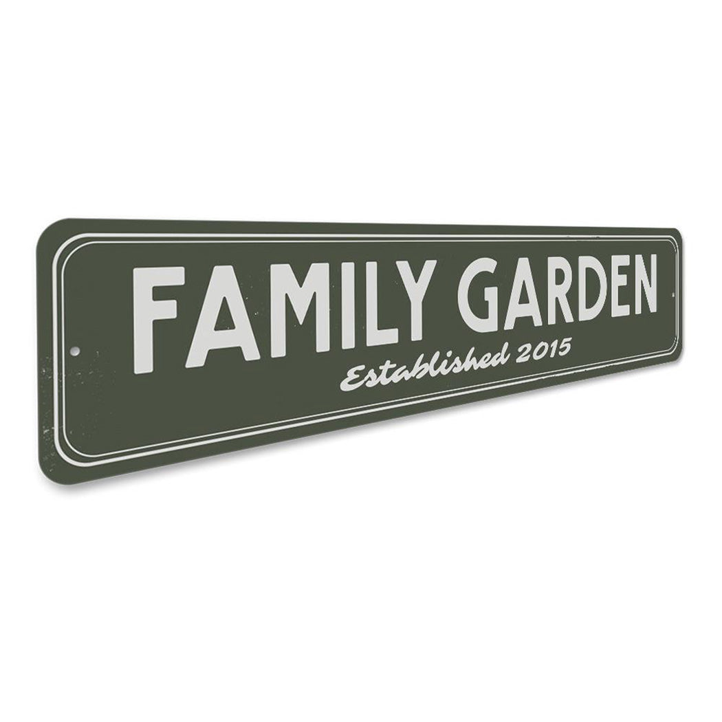 Family Garden Established Date Sign