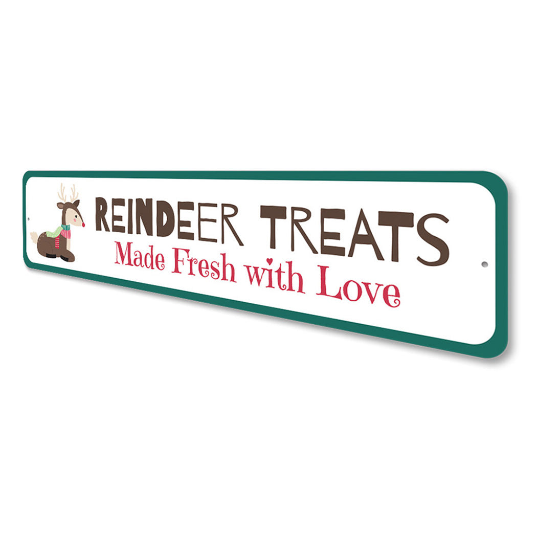 Reindeer Treats Holiday Sign