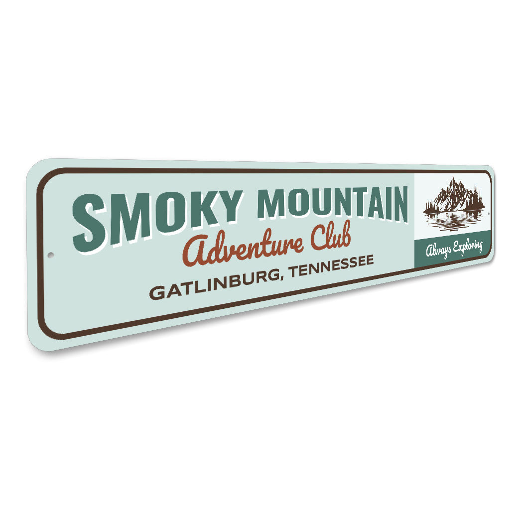 Smoky Mountain Adventure Club Gatlinburg Sign