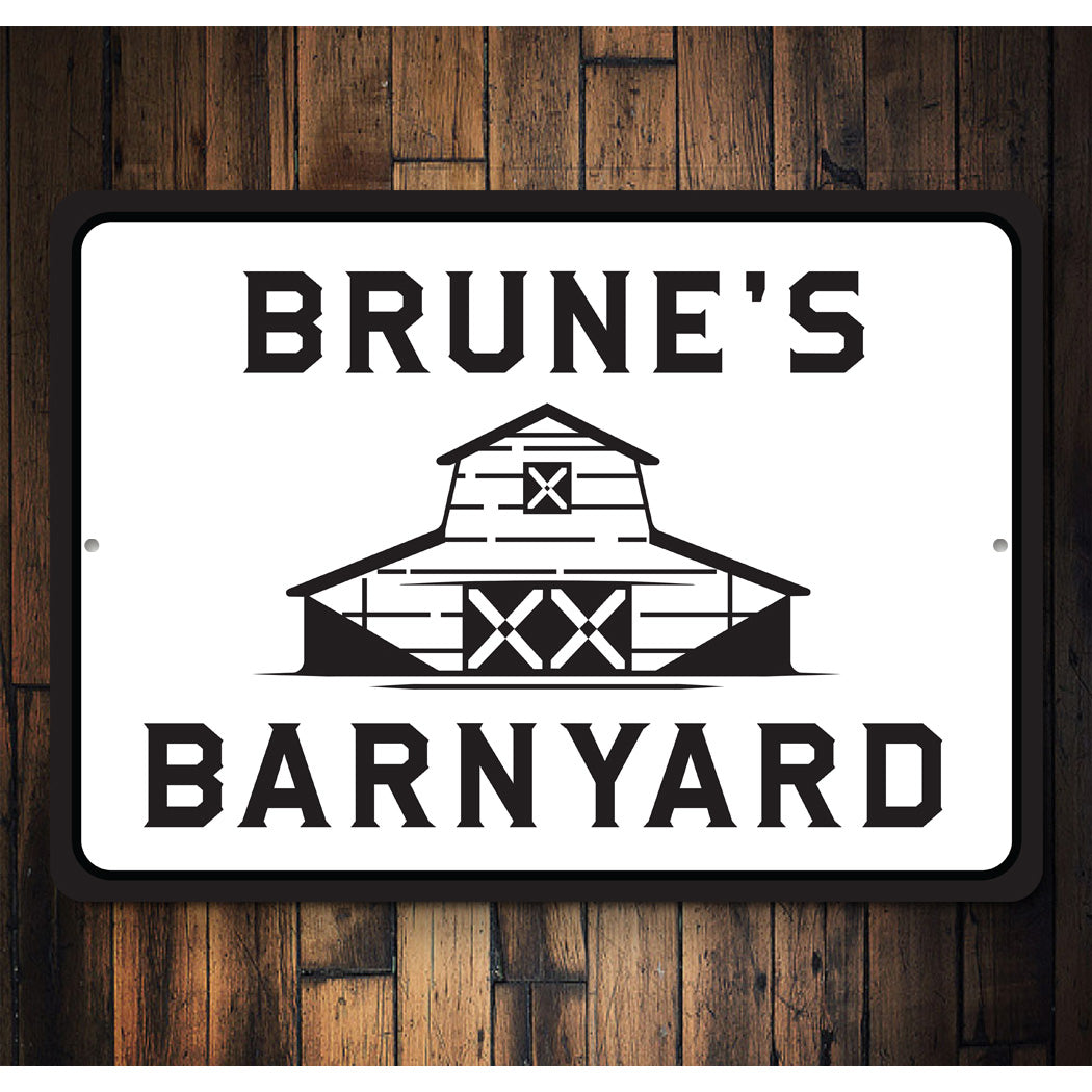 Custom Barnyard Family Sign