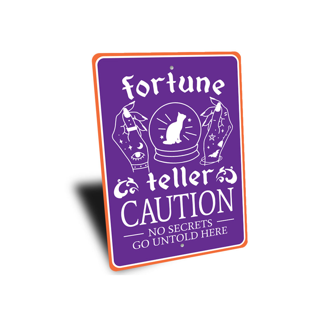Foutune Tell No Secrets Untold Sign