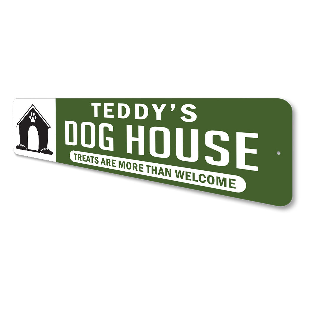 Custom Dog House Sign