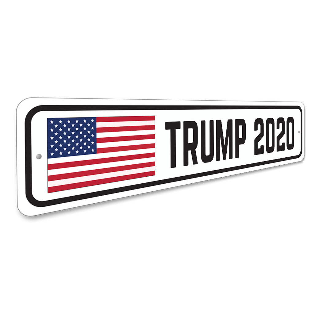 Trump 2020 USA Flag Sign
