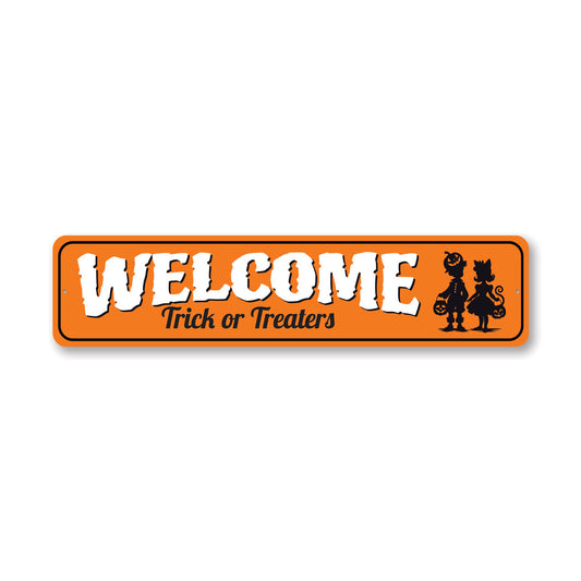 Welcome Trick Or Treaters Halloween Sign