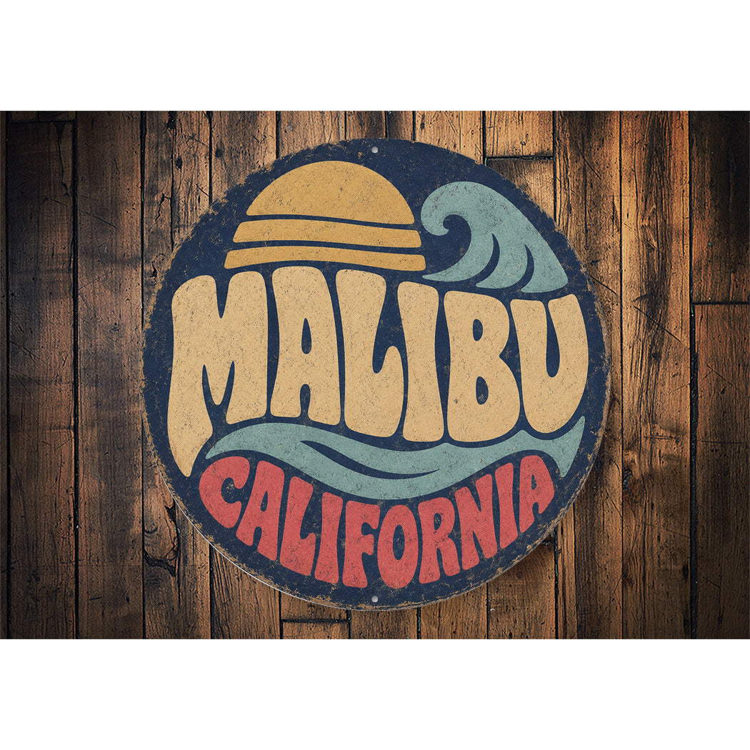 Malibu Sun and Waves Rustic Round Sign