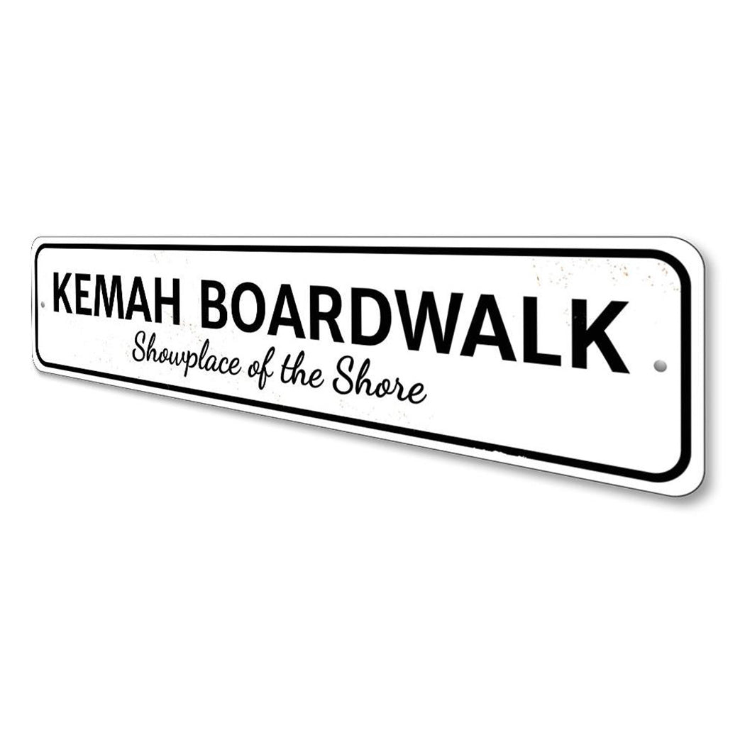 Boardwalk Showplace Sign