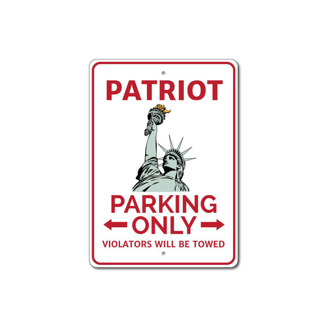 Patriot Parking Sign