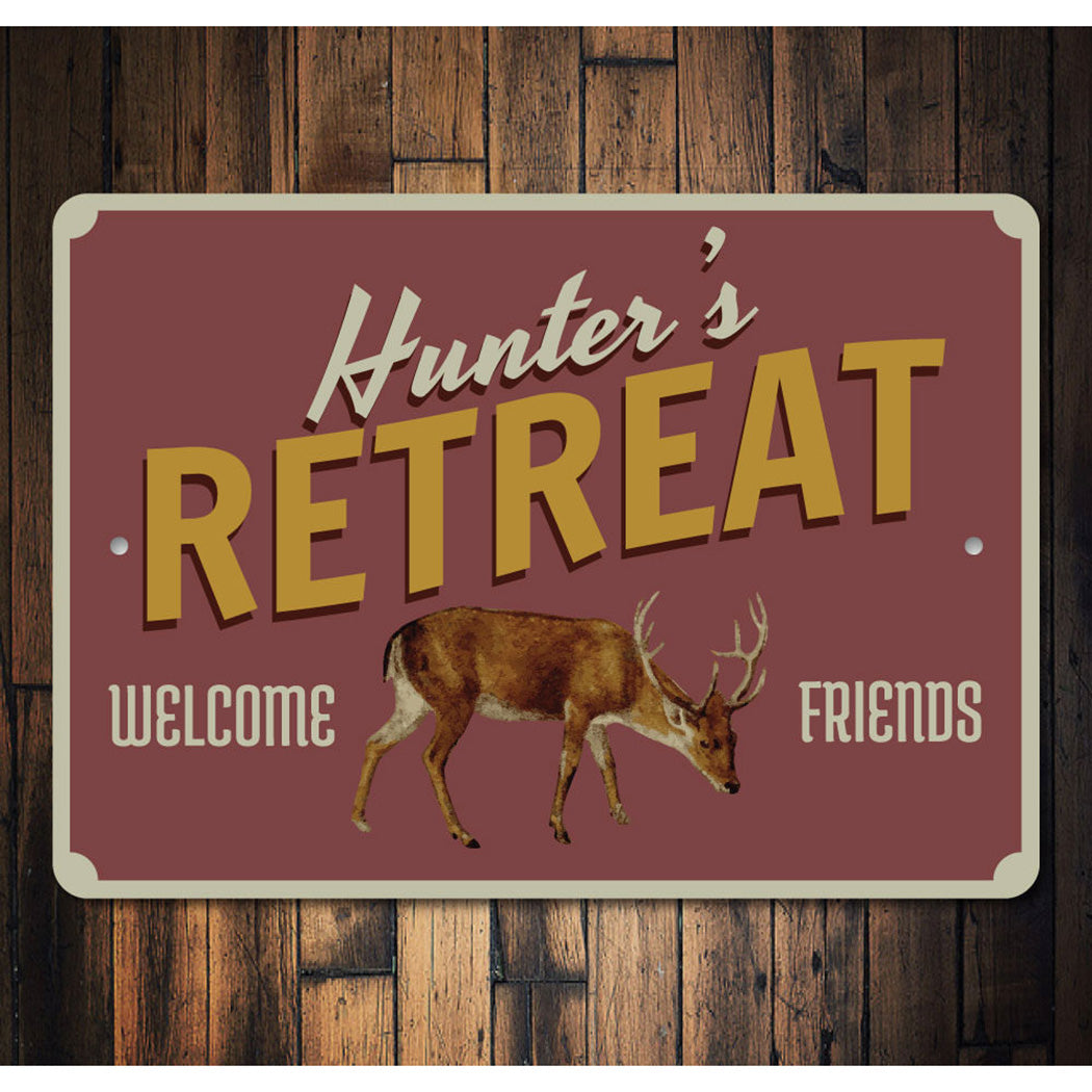 Hunter's Retreat Sign