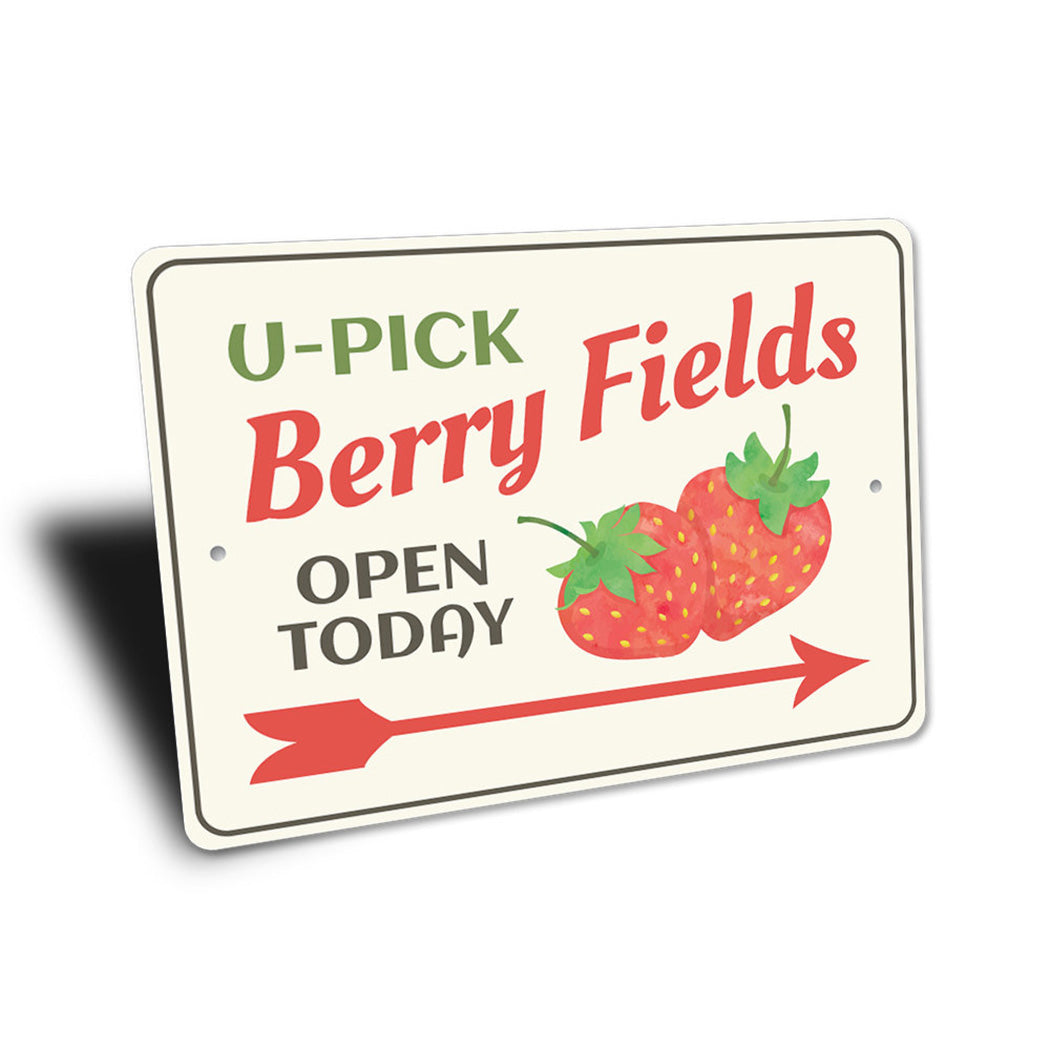 U-Pick Berries Sign