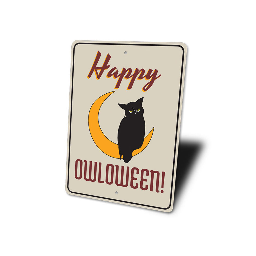 Happy Owloween Sign