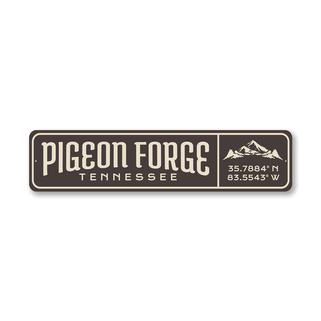 Pigeon Forge Tennessee Metal Sign