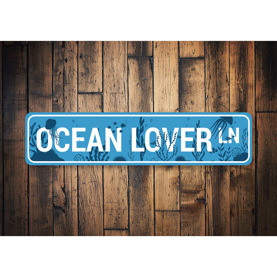 Ocean Lover Lane Sign